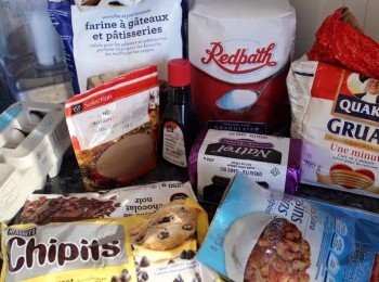 step1: 烤箱預熱 350度 烤 10 分鐘