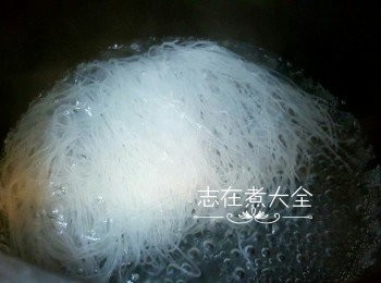 step2: 粉絲浸軟略剪備用