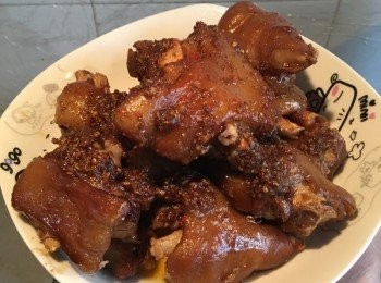 step7: 裝盤，撒上孜然粉，完成。