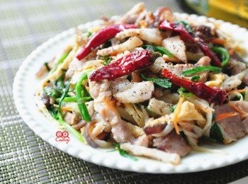 step6: 灑上黑胡椒粒就好囉!