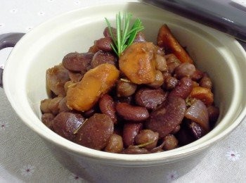 step7: 最後灑上1/3迷迭香，即完成！