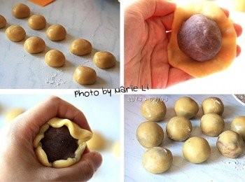 step5: 桌面灑上低粉以防沾粘
將麵糰取出移至桌面
分割成《每個 15g 的小麵糰》

將麵糰壓成薄餅皮，放進餡料
用虎口處慢慢推擠讓麵糰包覆住整個餡料