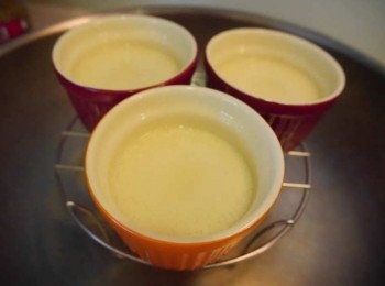 step4: *倒入容器約5-6分滿。