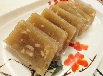 step6: 蒸好的晶莹剔透的马蹄糕