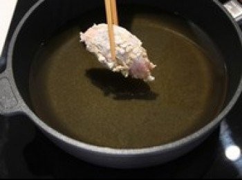 step8: 放入鍋內油炸