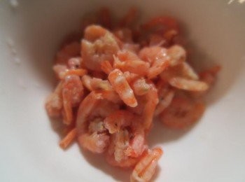 step2: 蝦米泡水瀝乾