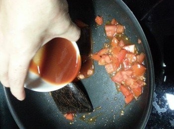 step15: 加入已經拌勻的茄汁料