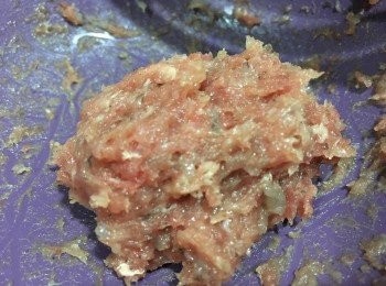 step3: 全部攪勻達一下直至起膠