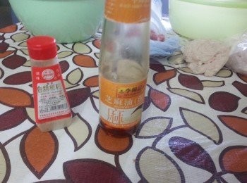 step4: 上麵包糠，不需要上蛋漲，