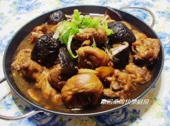 step8: 完成試試味道ˊ盛盤擺上少許蔥絲就能上桌囉~