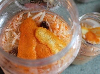 step4: 最後倒入醋汁後放冰箱一天即完成