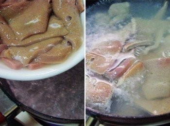 step2: 準備一湯鍋ˊ煮滾水ˊ快速汆燙豬肝(約10~20秒即可)