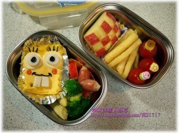 step4: 配菜就視冰箱裡有什麼就裝什麼，基本上每日一水果對身體不錯喔