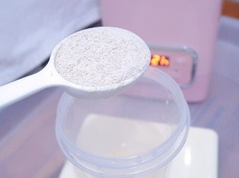 step3: 加入麥粉50g