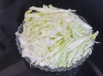 step3: 椰菜切絲