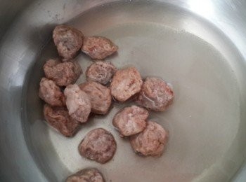 step2: 所有調味料放鍋中用小火煮一下~放涼