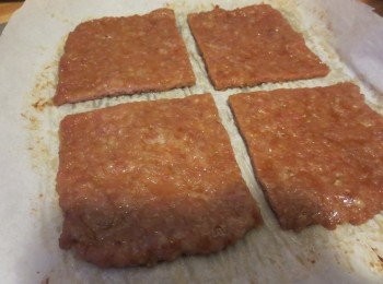 step5: 取出分割切片再用攝氏180度烘15分钟上色