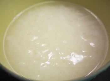 step2: 白米洗淨後, 用2杯水浸30分鐘 [米:水比例 1:1]