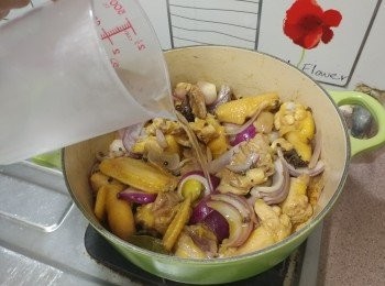 step7: 加入適量清水（不要太多）