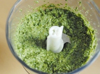 step5: 可用青醬來煮意大利麵，作沙律醬，煮各肉類都可以。將青醬放入玻璃瓶，放入雪櫃存放一星期左右