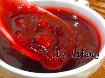 step5: 晾凉了，装入干净无水密封的罐子里，可收进冰箱保存，最好短期内尽快食用。。