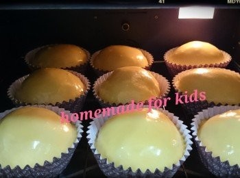 step10: 6.放進已預熱至 180C 焗爐中，焗約 20分鐘。取出放在鐵架上放涼即成。