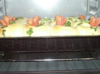 step6: 15.接著送進預熱好的烤箱ˊ以上下火180度Cˊ烤16~18分鐘即可