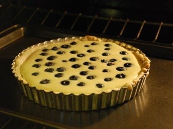 step8: 於375度F烤箱中烘烤30分鐘，至表面金黃，牙籤戳入不沾黏