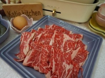 step2: 牛肉薄片排好整齊