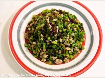 step6: 吃來微辣開胃、鹹香適宜，不自覺會想多扒個幾口飯。