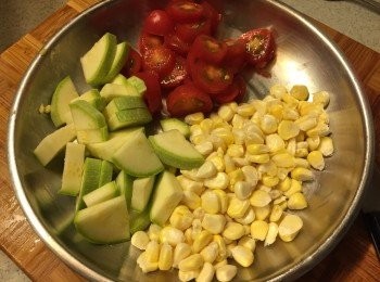 step5: 翠玉瓜洗淨後切小粒