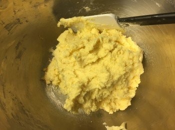 step3: 攪勻直至沒有粉點