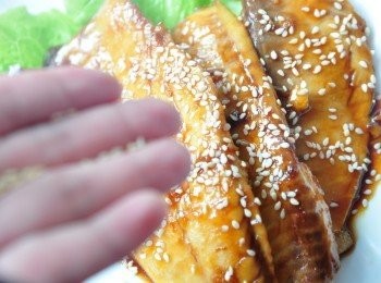 step4: 灑上熟的白芝麻