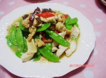 step3: 6.清爽美味的【豆包炒時蔬】就完成囉~