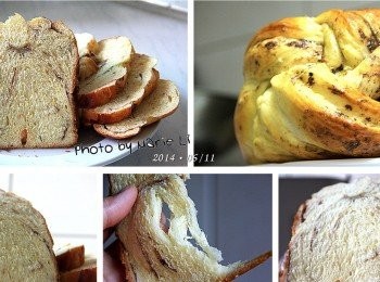 step9: 這款《清涼巧克力鳳梨果醬吐司》真得好好吃
麵包體蘊藏著鳳梨果醬的陣陣果香
加上薄荷巧克力，微酸、微甜、又清涼的滋味真是豐富又美味

麵包外皮微焦的巧克力別有一番風味
奶油後放的程序讓外皮不再乾硬
反倒是變得較有彈性的Q實有嚼勁，越嚼越香超好吃喔。

自製的天然蘋果鳳梨果醬加上薄荷巧克力的奇妙組合
蹦出來的火花讓人很是驚豔，有興趣的朋友也能試試看唷！！