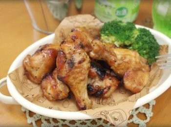 step4: 味道超迷人的耶~~~ 表面酥脆油油亮亮的^^"