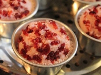 step5: 用中火蓋鍋蓋, 蒸15分鐘即完成