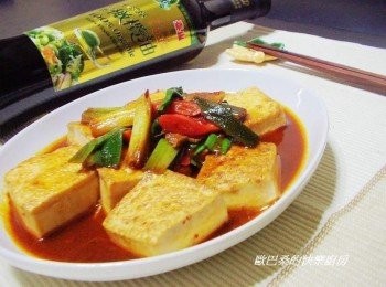step4: 簡單味美韓式辣味噌豆腐燒就完成囉。