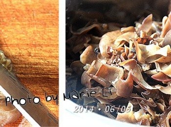 step2: 切掉木耳的蒂頭，把所有木耳切成小塊備用