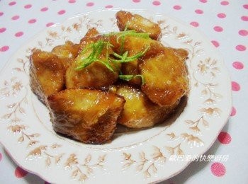 step5: 酸甜中有著果香ˊ魚肉皮酥口感鮮嫩ˊ 好吃極了ˊ醬汁的酸甜比率為1:1