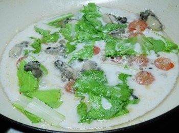 step5: 倒入麵糊，等待麵糊成型