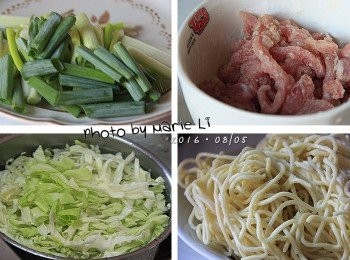 step1: 蔥切段，高麗菜切粗絲
肉絲先用少許素蠔油加一些糖醃 20分鐘
再加上約一大匙太白粉一起抓拌均勻
