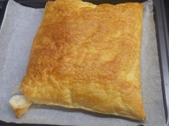 step2: 酥皮解凍, 焗爐170C預熱，焗20-25分鐘