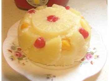 step5: 將蛋糕倒出，便完成。