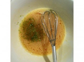 step6: 加進步驟3的檸檬皮屑攪拌均勻。