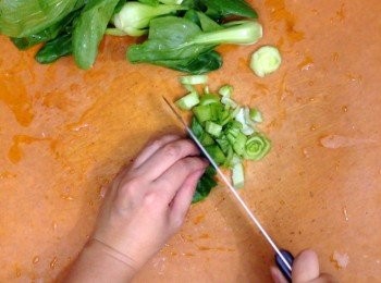 step7: 小棠菜洗淨切粒