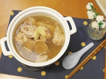 step5: 湯頭好迷人的「鮑魚雞湯」上桌 ♡