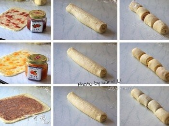 step4: 準備<span class="group_1">食材</span> (甜料)： 天然草莓果醬：酌量 天然橘子果醬：酌量 可可粉：酌量 甜麵包部份一樣是先將麵糰等分成三份 擀成長方形麵皮，依序抹上餡料 並將麵皮捲起來，尾端收合 每種口味的麵捲都等切成四份 合計就會有十二段小捲