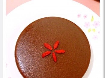 step4: 把糕盤放入燒滾水的鍋內，用大火蒸熟，約40-45分鐘，插入竹籤測試，沒有粉漿黏著即成。