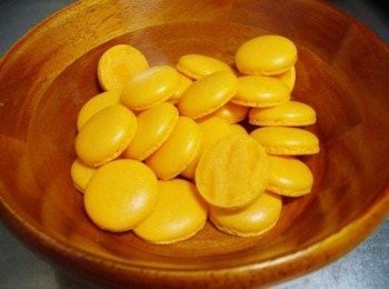 step7: 輕輕撕下馬卡龍